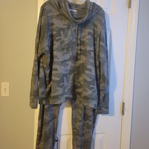 Camou jogging set